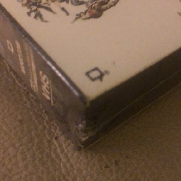 James Bond 007: Octopussy - 1983 - VHS - New! - Picture 5 of 6